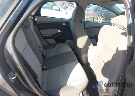 2014 Ford Focus Se z USA, uszkodzony, nr VIN 1FADP3K2XEL150027